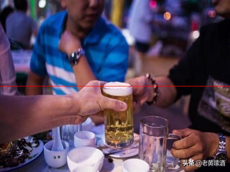 精釀啤酒就是更好的？很多人都搞錯了！聽聽內(nèi)行人怎么說