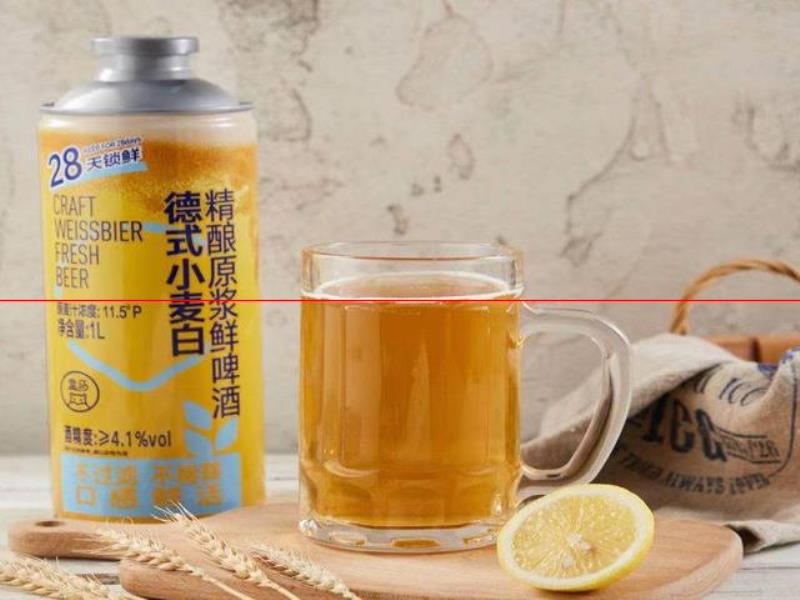 一瓶定價30元，比普通工業(yè)啤酒貴5至6倍，“精釀”啤酒升溫，是一小撮人的快感還是大眾的狂歡？